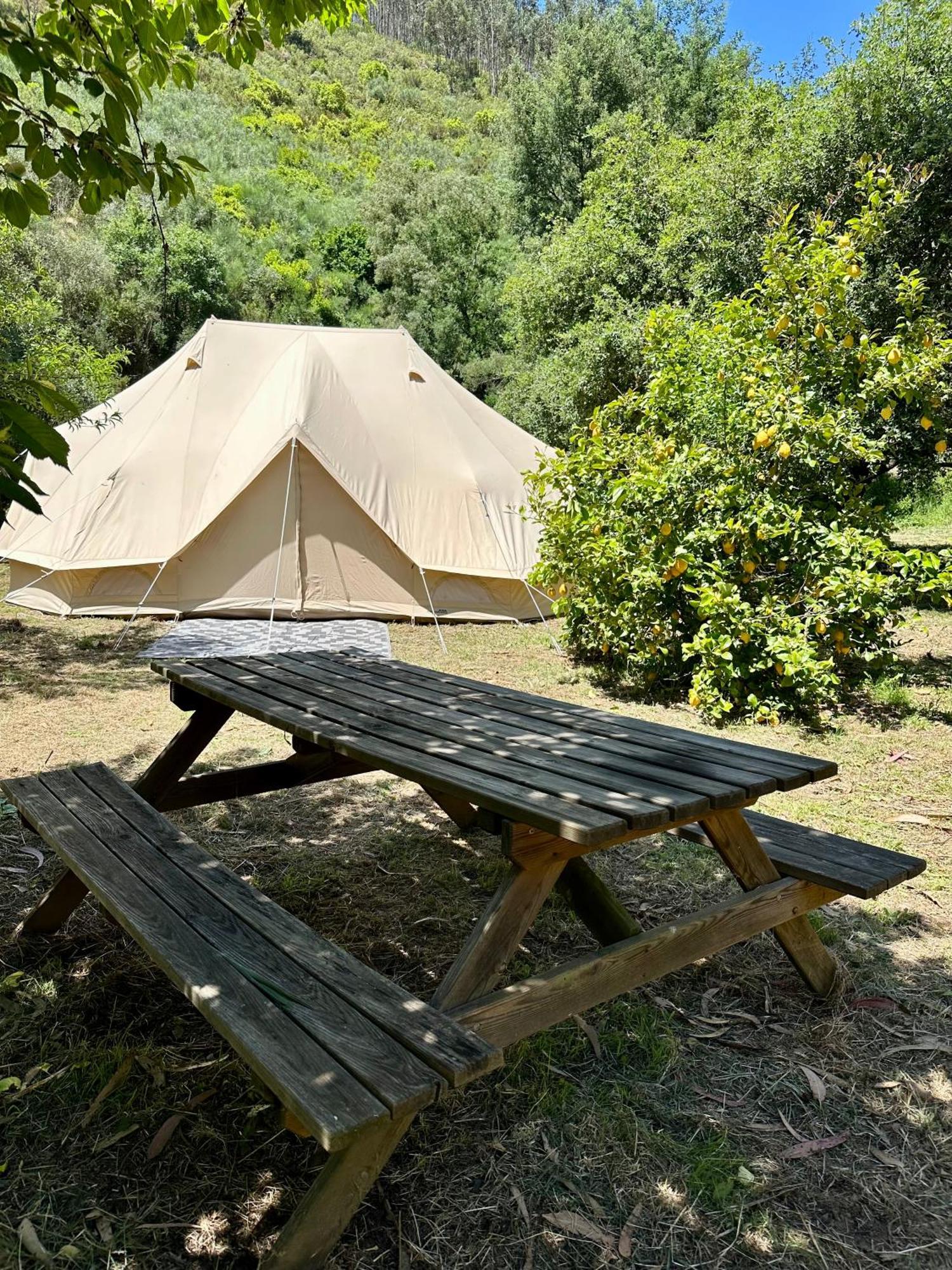 Giant Canvas Rental Tent Agro-Turismo Quinta Da Fonte Фигейро дос Виньос Екстериор снимка