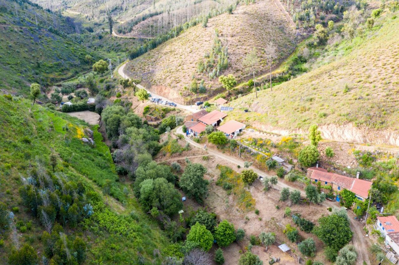 Giant Canvas Rental Tent Agro-Turismo Quinta Da Fonte Фигейро дос Виньос Екстериор снимка